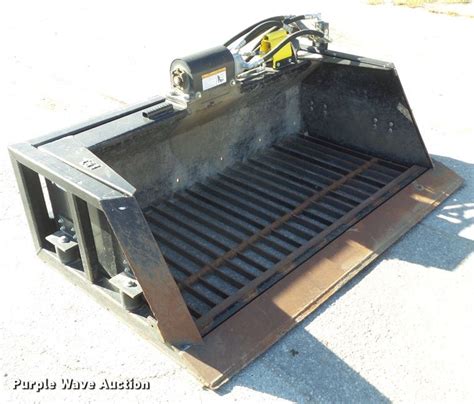 rotary screening bucket skid steer|skid steer vibrating screening bucket.